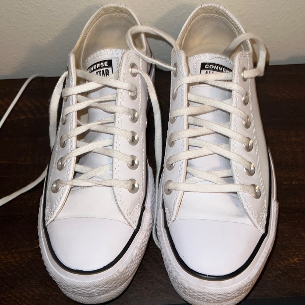 Leather platform Converse